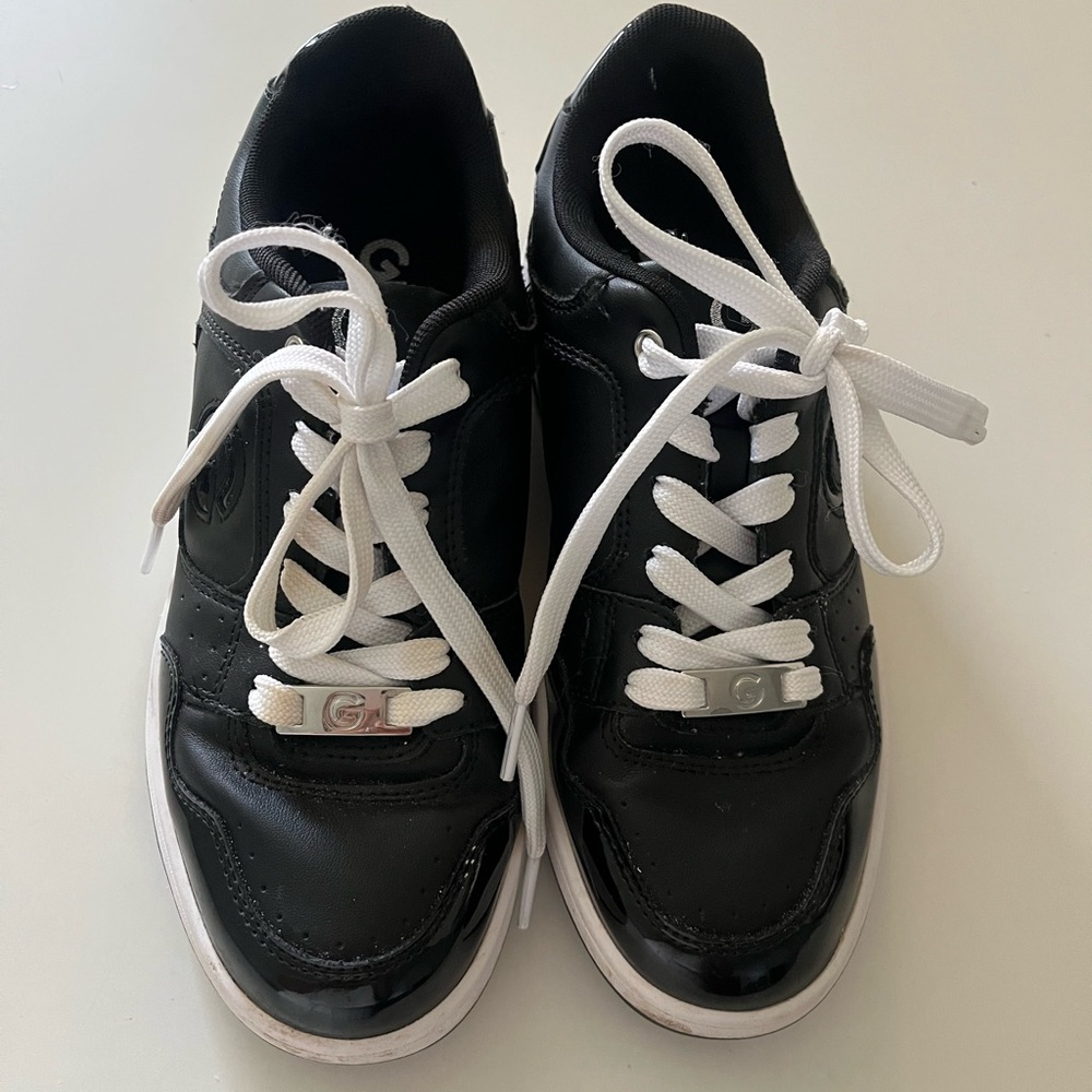 GBG Los Angeles Black and White Sneakers